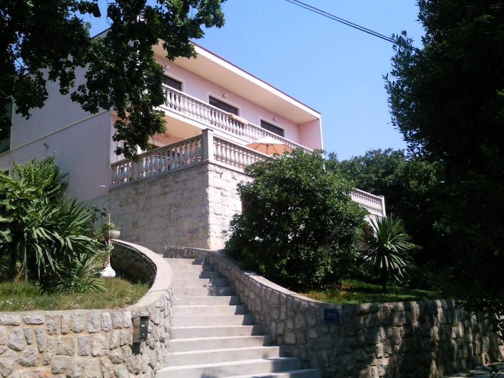 Apartments Green Garden Опатия Екстериор снимка