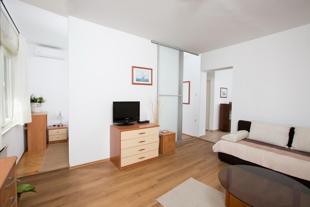 Apartments Green Garden Опатия Екстериор снимка