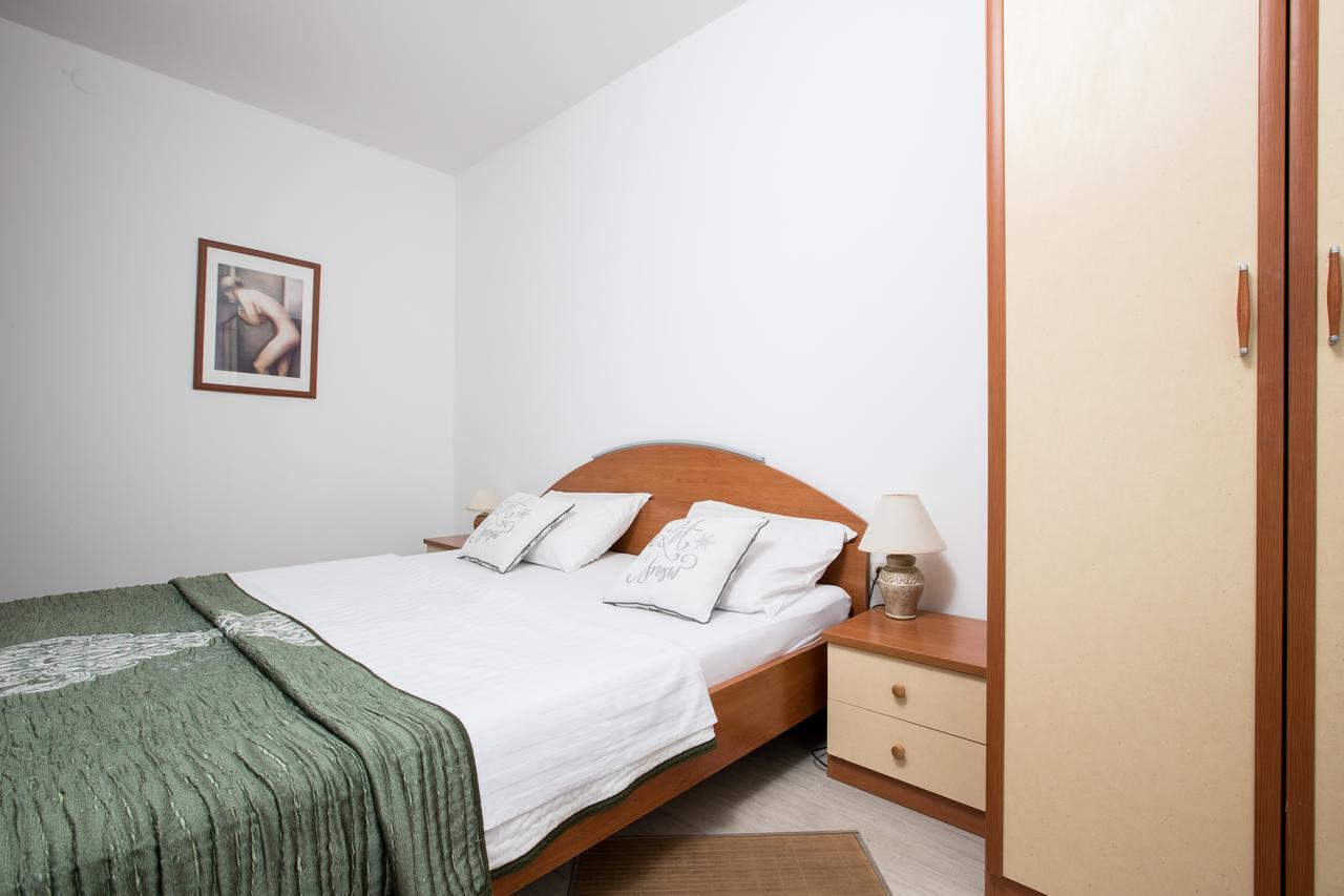 Apartments Green Garden Опатия Екстериор снимка